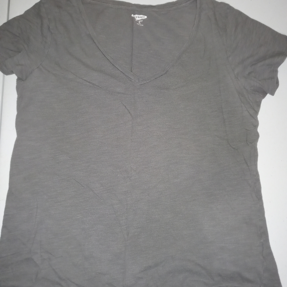 Grey Old Navy size medium t-shirt